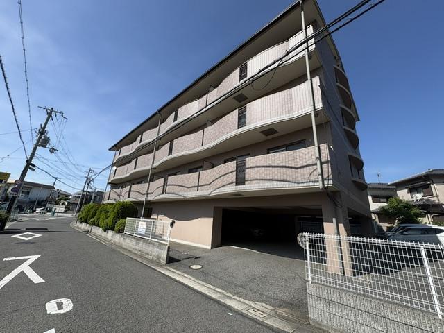 真田マンション