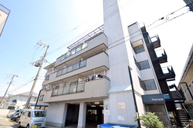 RIORA23