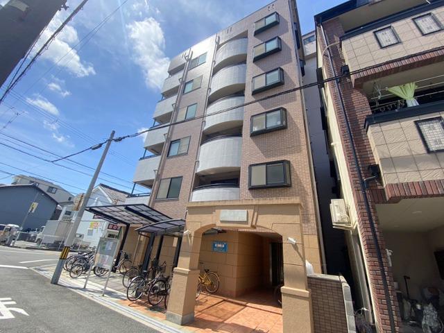 エトルアンボーテ平野