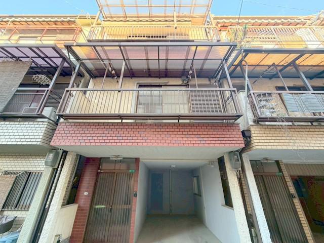 大阪市営谷町線 喜連瓜破駅 徒歩15分 3階建 築38年