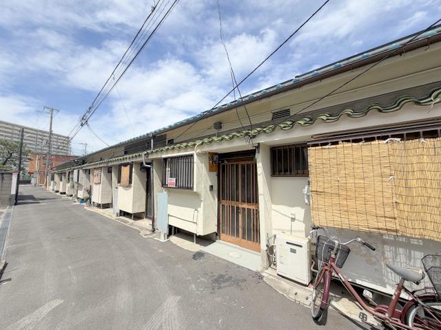 大阪市営谷町線 喜連瓜破駅 徒歩9分 1階建 築61年