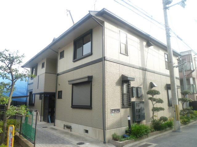 アンジュール
