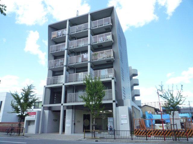 H´S FLATS