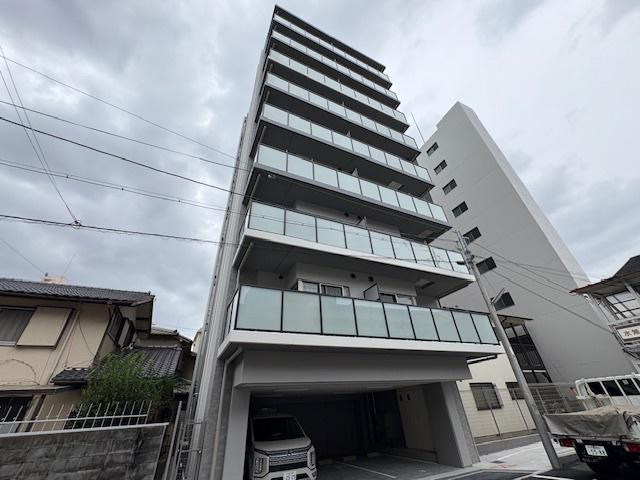 ファーストフィオーレ江坂垂水町2(1DK/2階)