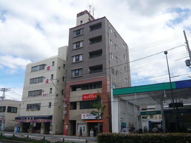 ナックビル