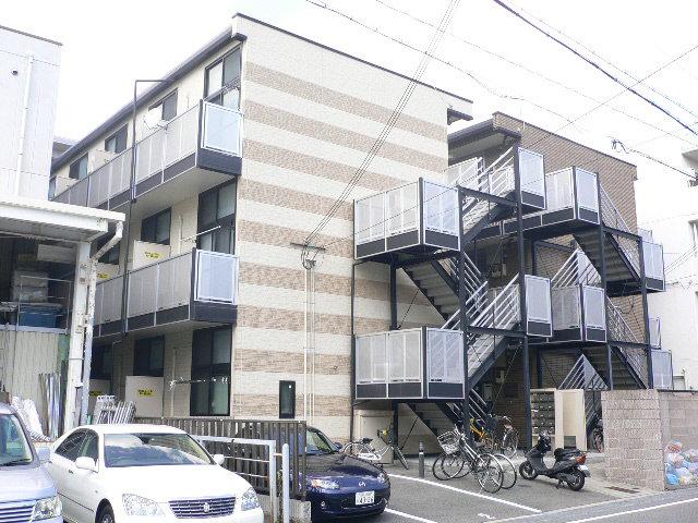 レオパレス友井