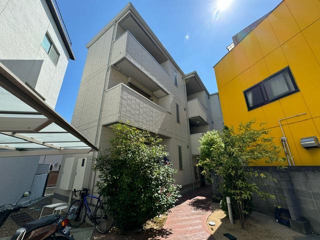 阪神本線 御影駅(阪急) 徒歩5分  築8年