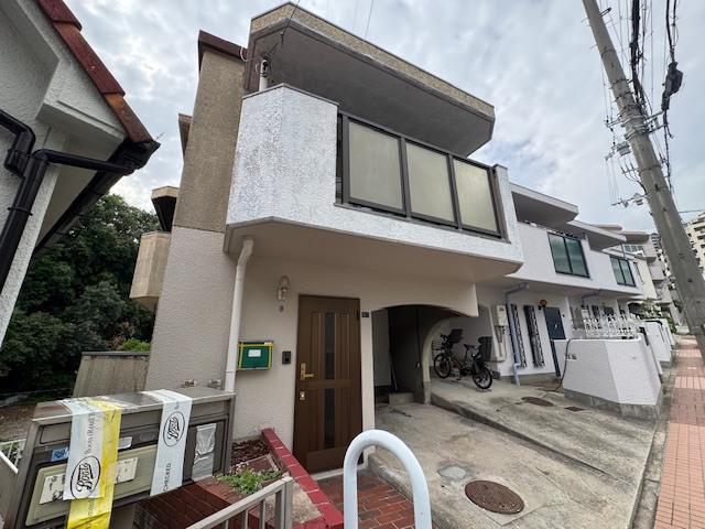 六甲台町テラスハウス