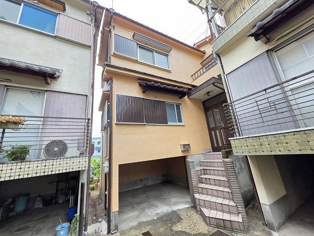 近鉄奈良線 石切駅 徒歩30分 3階建 築49年