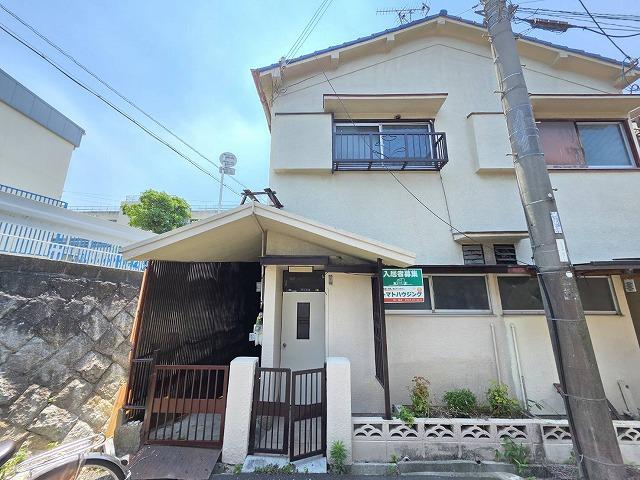 喜里川町13-14テラス