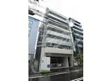 大阪メトロ御堂筋線 江坂駅 徒歩4分 8階建 築7年