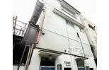 京福電気鉄道北野線 等持院・立命館大学衣笠キャンパス前駅 徒歩4分  築44年