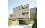 東急東横線 学芸大学駅 徒歩8分  築16年