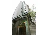 大阪メトロ御堂筋線 江坂駅 徒歩6分 8階建 築10年