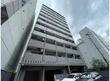 大阪メトロ御堂筋線 江坂駅 徒歩4分 11階建 築18年