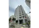 大阪メトロ御堂筋線 江坂駅 徒歩4分 14階建 築11年