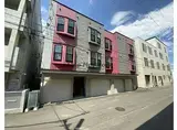 LEE SQUARE 28