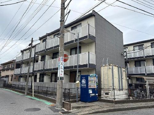 レオパレスだるま