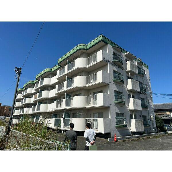 ロイヤルコテージ尾西