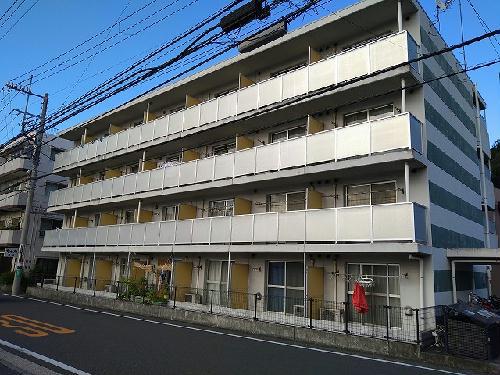 レオパレス大倉山エクレール