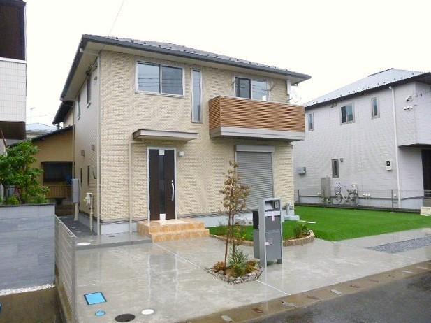 つくばエクスプレス 流山おおたかの森駅 徒歩14分 2階建 築6年