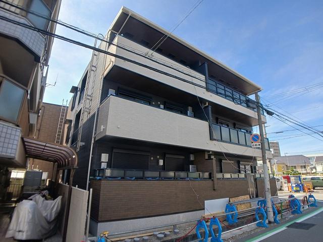 ニード コート