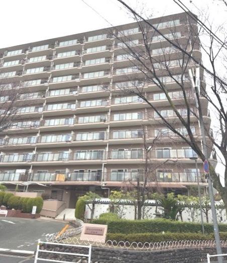 ローレルハイツ千里 3号棟