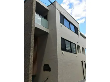 樂しそう初台(1K/1階)の外観写真