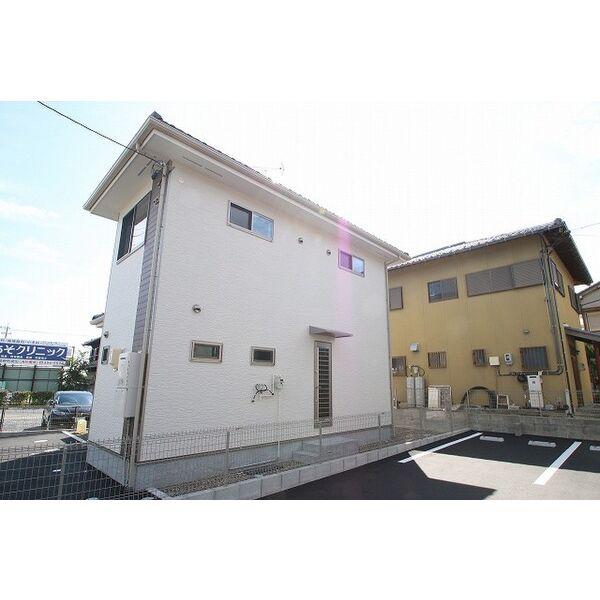 近鉄湯の山線 中菰野駅 徒歩6分  築9年(3LDK)