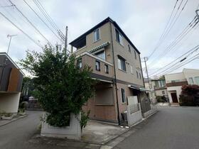 神奈川県川崎市宮前区 3階建 築21年