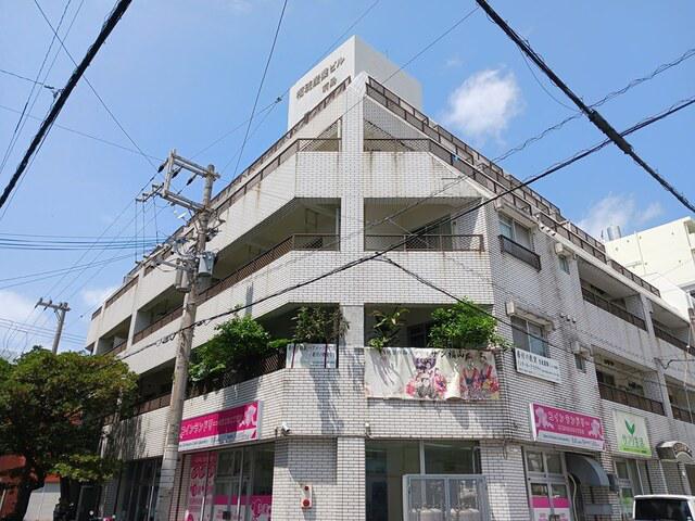 福琉産業ビル前島