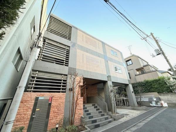 サウダージ自由が丘