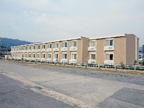 レオパレス前浜