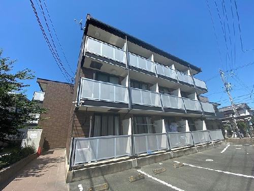 レオパレスサザンクロス海老塚(1K/3階)の外観写真