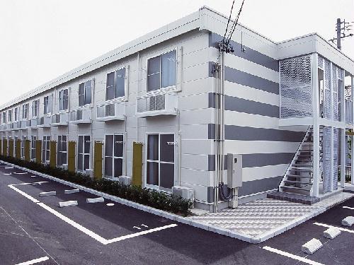 レオパレスFLATS 1ST