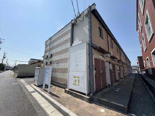 レオパレスVILLAGE(1K/2階)