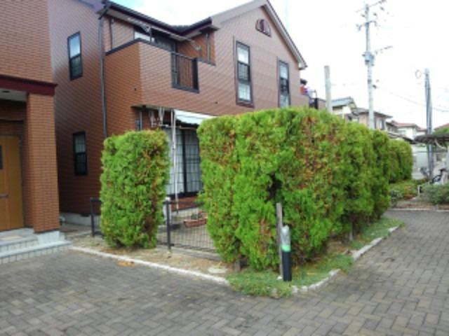 パイングローヴヒルズB