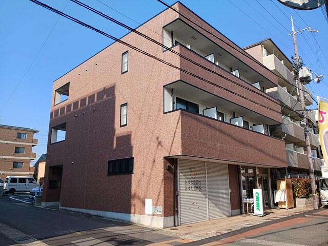 シャルマン太秦