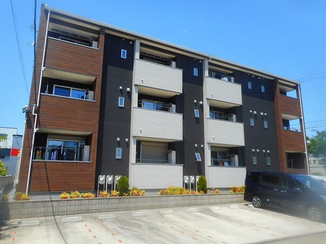 YK PLACE