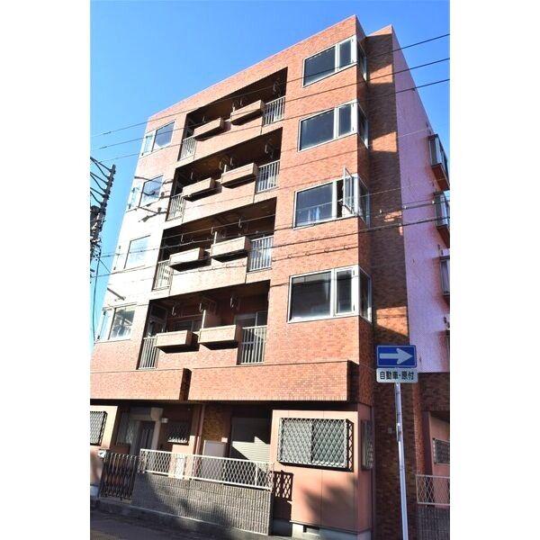 アーク302
