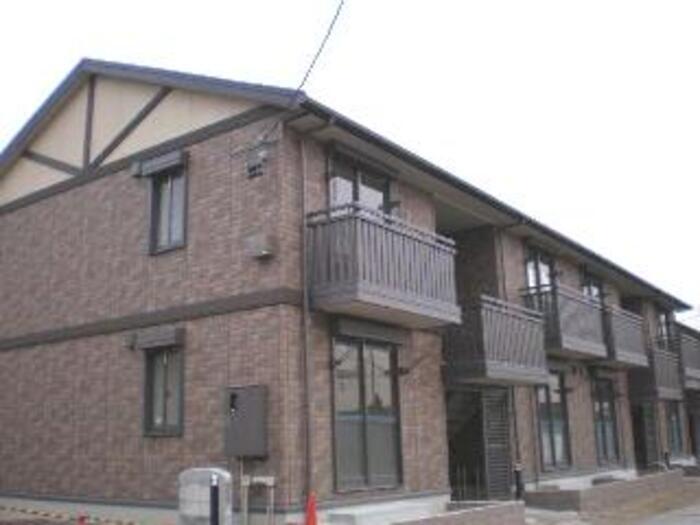 近鉄名古屋線 阿倉川駅 徒歩10分 2階建 築20年