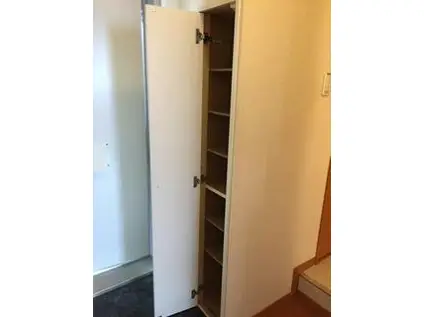 レオパレスサンパティークⅡ(1K/2階)の玄関写真