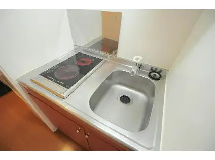 レオパレスオータムⅢ(1K/1階)のキッチン写真