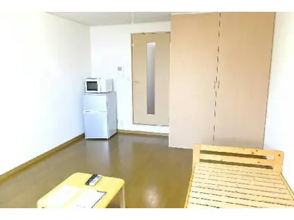 レオパレスGRACEⅢ(1K/1階)の居間写真