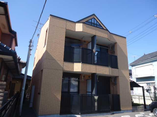 茨城県坂東市 2階建 築18年