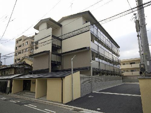 レオパレス府庁前