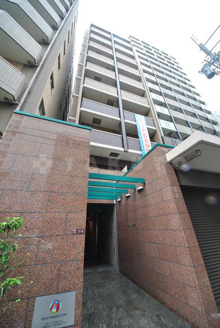大阪メトロ御堂筋線 本町駅 徒歩10分 10階建 築7年