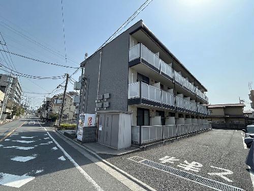 レオパレス・ユーフォリア