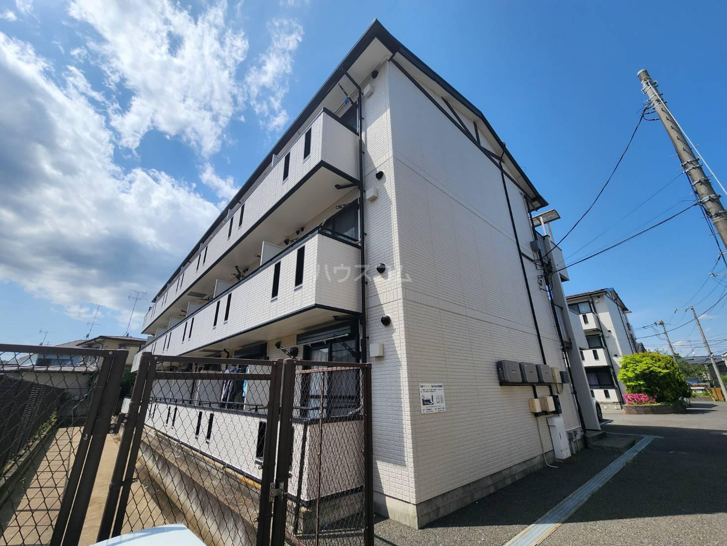 アムール大倉山A棟
