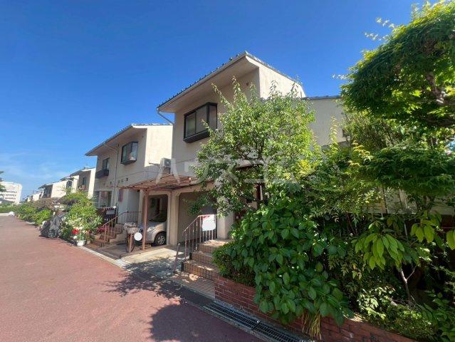 吹田市山田西3丁目テラスハウス